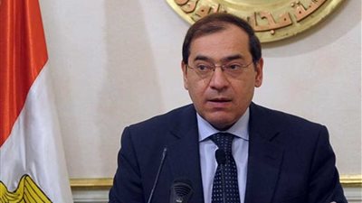 وزير البترول يؤكد أهمية تكثيف أنشطة حفر الآبار التنموية والاستكشافية