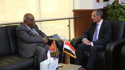 وزير الاتصالات يبحث مع سفير إريتريا سبل تعزيز التعاون المشترك