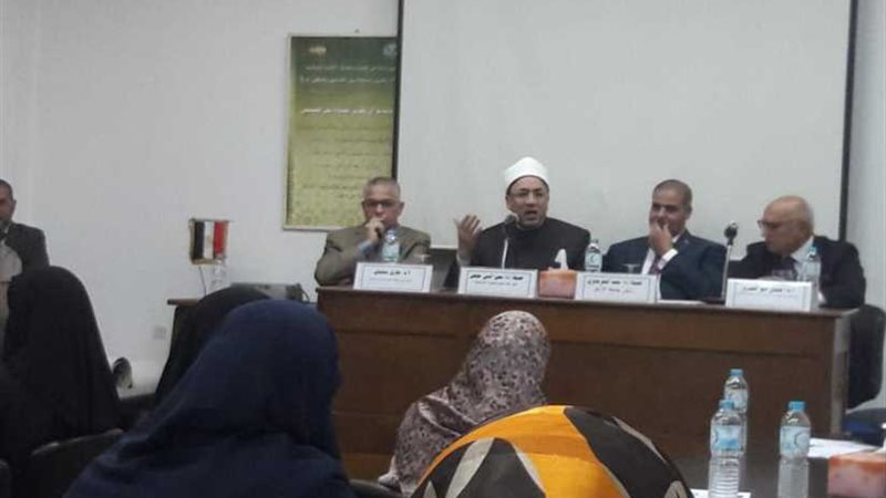 عفيفي: الدورات التدريبية