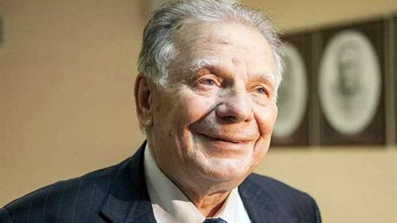 وفاة زوريس الفيروف