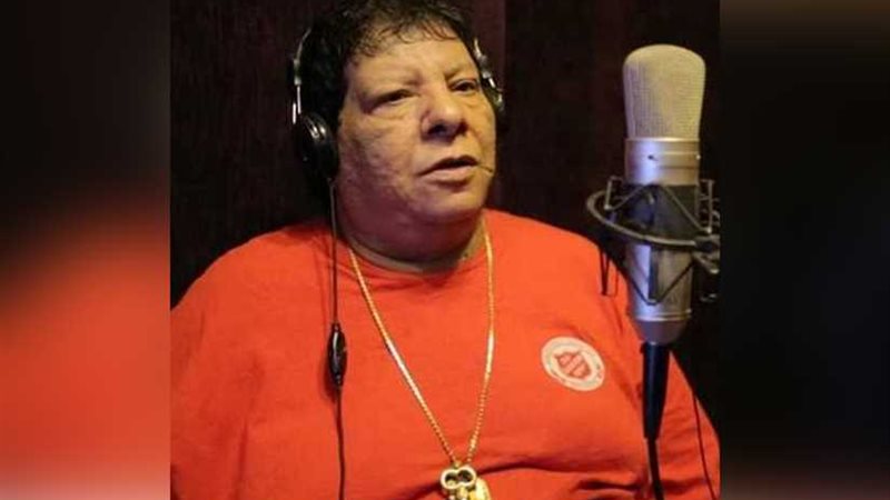 المثليين الثلاثة..أغنية