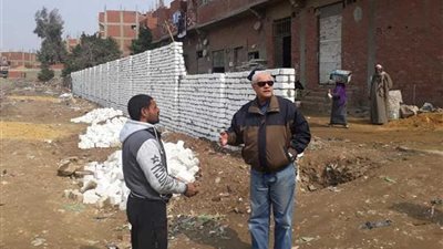 محافظة القاهرة تتابع بناء سور مقابر اليهود