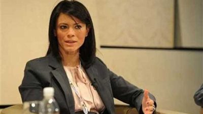 وزيرة السياحة تعقد جلسة نقاشية مع كبار منظمي الرحلات حول العالم