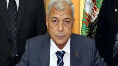 افتتاح أول معرض للتسوق بطريق 