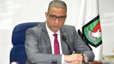 محافظ سوهاج: بدء علاج 40 ألف مواطن بالمحافظة مصابين بفيروس 