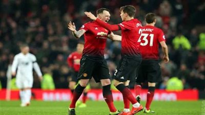 مانشستر يونايتد يعود مبكرا إلى إنجلترا بسبب أرسنال