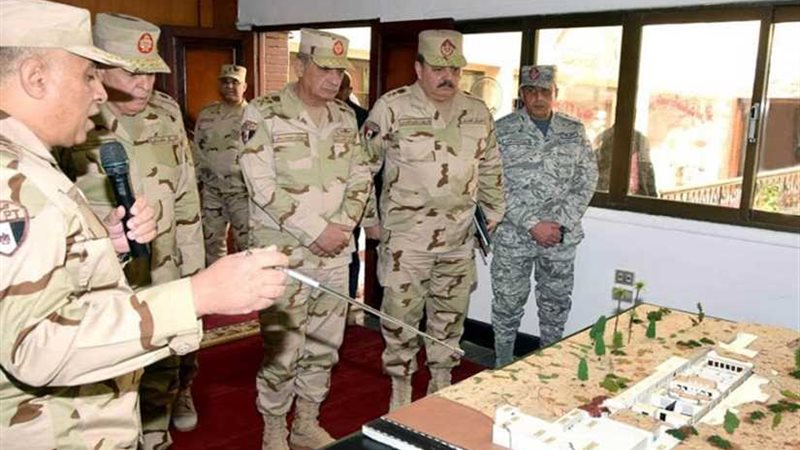 وزير الدفاع والإنتاج