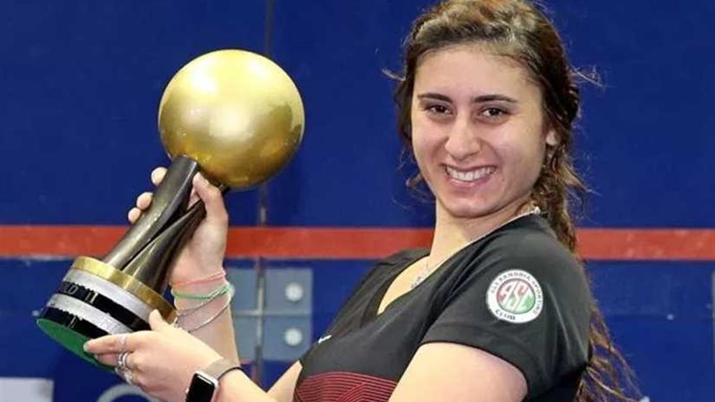 نور الشربيني تعود