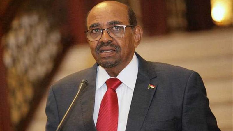 البشير يعين محافظاً