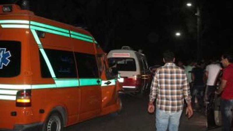 مصرع شخص وإصابة سيدة