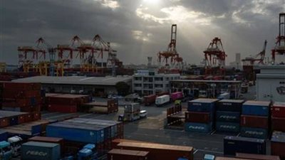 بلجيكا تطالب الشركات بوقف صادراتها إلى بريطانيا بعد 29 مارس