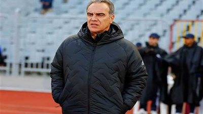 لاسارتي يعلن تشكيل الأهلي لمواجهة فيتا كلوب