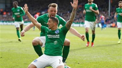 برايتون يفوز على مضيفه كريستال بالاس 2-1 في الدوري الإنجليزي