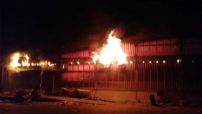 ميليشيا الحوثي تقصف مجمعا صناعيا في الحديدة باليمن