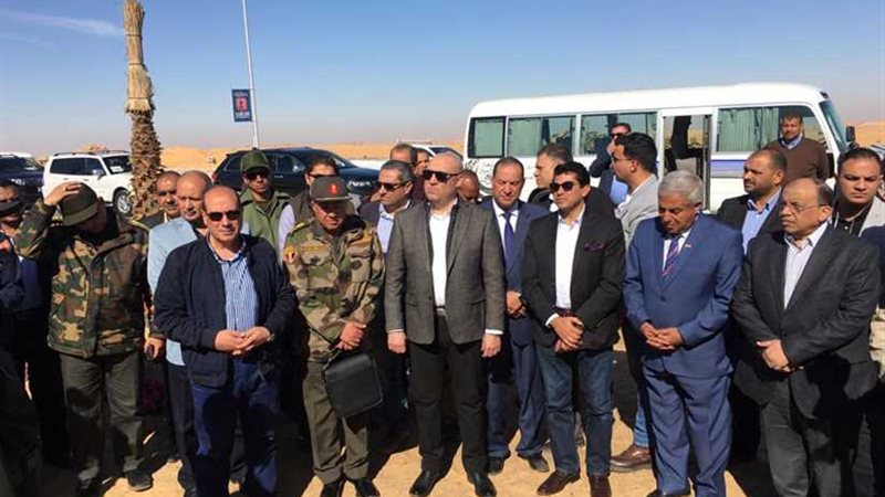 3 وزراء ومحافظ أسوان