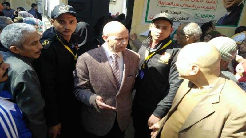 فحص أكثر من مليون