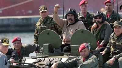 واشنطن تكشف عن تحركات عسكرية ضد مادورو في فنزويلا