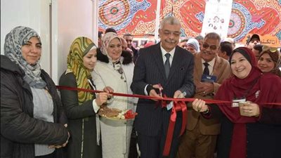 ملابس ومشغولات يدوية في المؤتمر الدولي السابع لنوعية المنوفية