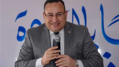 محافظ الإسكندرية يفتتح أعمال تطوير مدرسة 