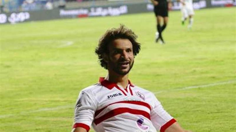 محمود علاء يتقدم