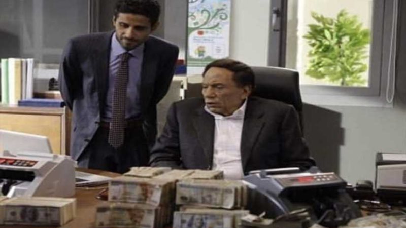 بالصور.. عادل إمام