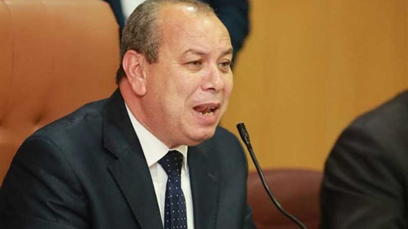 حفر 3 قنوات لتغذية