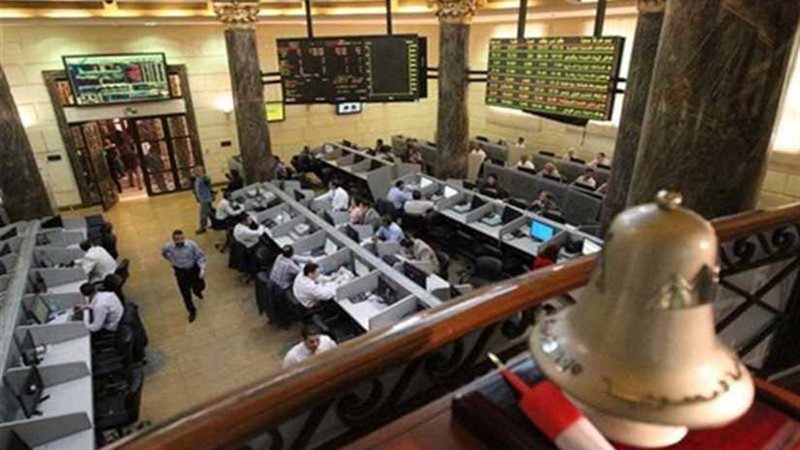 أداء متباين بمؤشرات