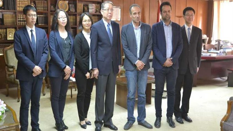 رئيس هيئة الكتاب