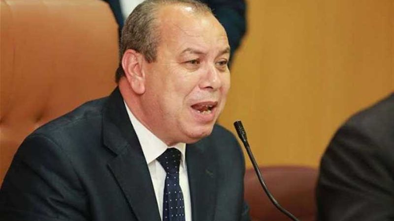 طه يعلن تطوير مصانع