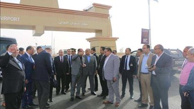 مطار أسوان يتزين لاستقبال وفود ملتقى الشباب العربي الإفريقي 2019