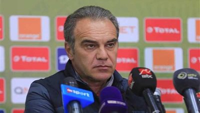 خاص.. لاسارتي يجهز محمود وحيد بديلًا لمعلول في موقعة الأهلي والساورة