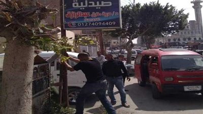 حملة لإزالة الإعلانات المخالفة بالإسماعيلية