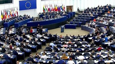 البرلمان الأوروبي يرفض إطلاق محادثات تجارية بين الاتحاد الأوروبي وأمريكا