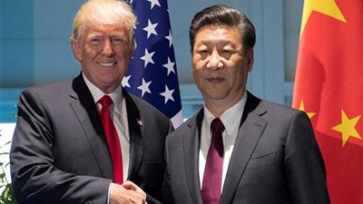 رئيس وزراء الصين يأمل تحقيق نتائج مربحة للجانبين في المحادثات التجارية مع أمريكا