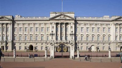 تنكيس العلم فوق قصر باكنجهام حدادا على أرواح ضحايا هجوم نيوزيلندا