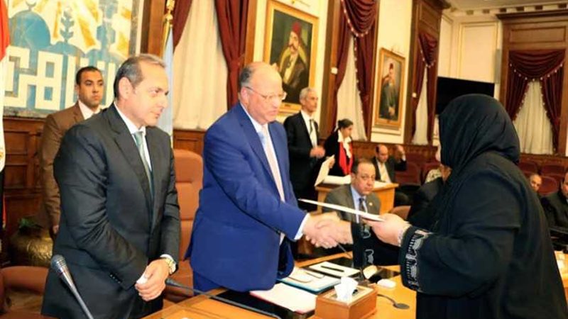 شق الثعبان تدخل منظومة