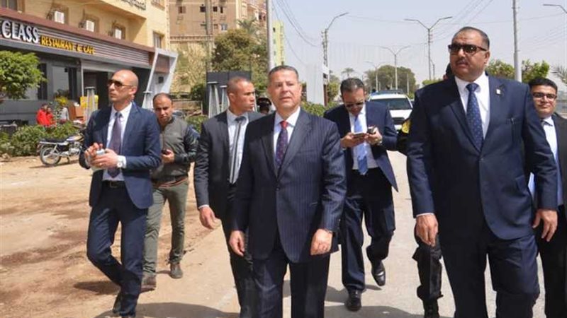 محافظ بني سويف ومدير