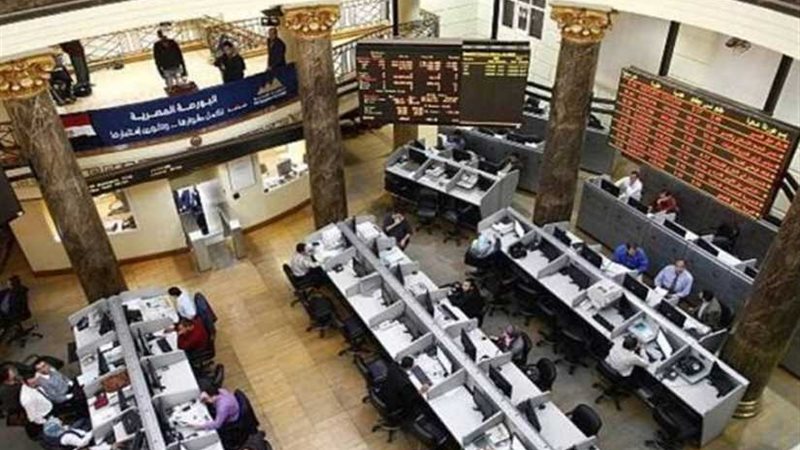 تراجع جماعي بمؤشرات