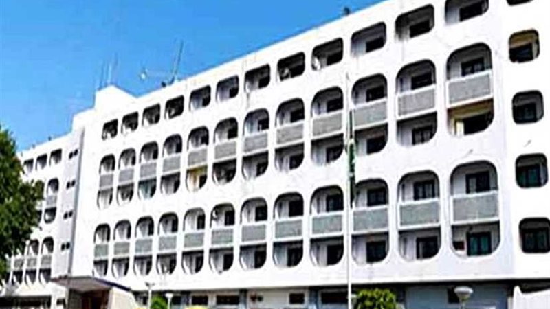 باكستان تعلن إصابة