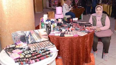 افتتاح معرض لمنتجات المرأة في نادي المعلمين بطنطا