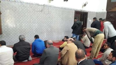 رئيس جامعة الأزهر يؤدي صلاة الغائب على أرواح شهداء الهجوم الإرهابي بنيوزيلندا