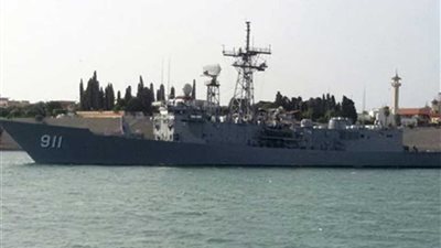 القوات البحرية تنقذ سائحين فرنسيين من الغرق جنوب البحر الأحمر