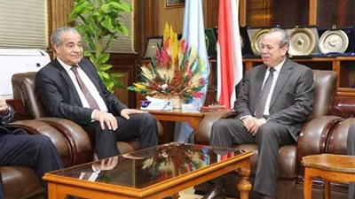 وزير التموين من كفر الشيخ: القيادة السياسية وجهت بتطوير منظومة صناعة السكر