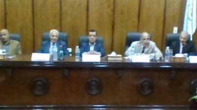 تعليم أسيوط ينظم ندوة تعريفية حول منظمة التعليم الجديدة