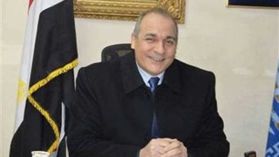 تعليم القاهرة: صرف مستحقات الامتحانات ووقف صفحات التواصل الاجتماعى بالمدارس