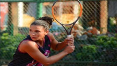 ساندرا سامح معجزة التنس الأرضي