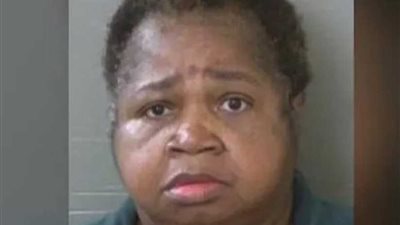 السجن لأمريكية بدينة قتلت ابن عمها بالجلوس عليه