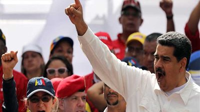 فنزويلا... مادورو سيقوم 