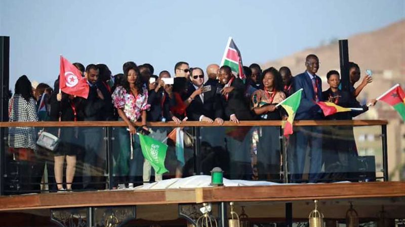 الرئيس السيسي يصل