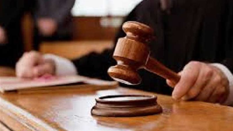 براءة 4 متهمين في